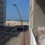 Cosy Gezellig App Met Aparte Gastenkamer Op 30meter Privé Garage Apartamento *