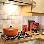 Cosy Gezellig App Met Aparte Gastenkamer Op 30meter Privé Garage * Koksijde