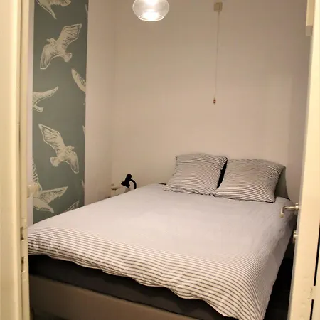 Cosy Gezellig App Met Aparte Gastenkamer Op 30meter Privé Garage * Koksijde