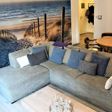 Cosy Gezellig App Met Aparte Gastenkamer Op 30meter Prive Garage Apartment Koksijde