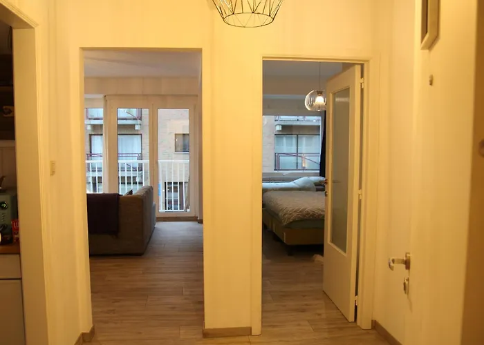 Cosy Gezellig App Met Aparte Gastenkamer Op 30meter Prive Garage Apartment